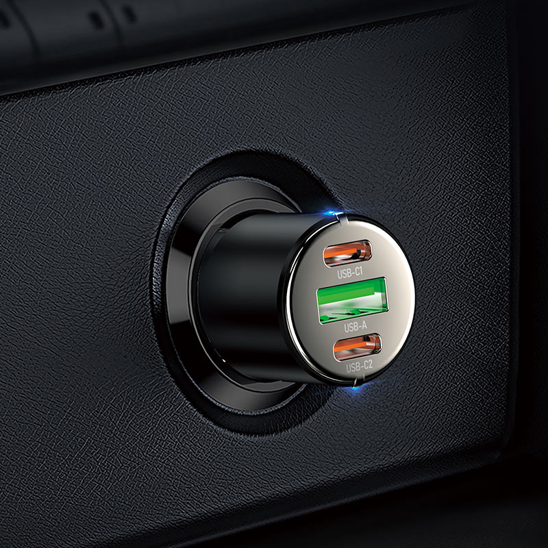Hoco Car Charger NZ6 3 USB Ports