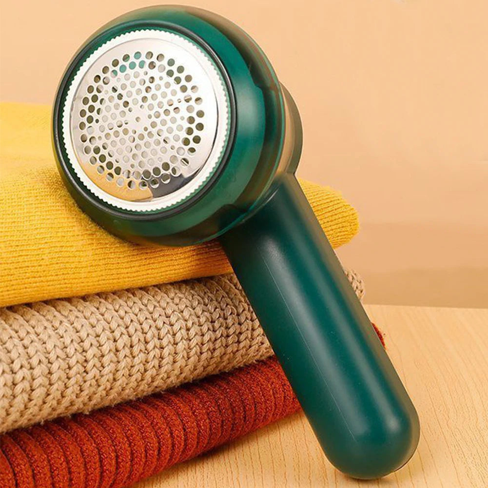 Portable Electric Lint Remover for Clothes and Fabrics